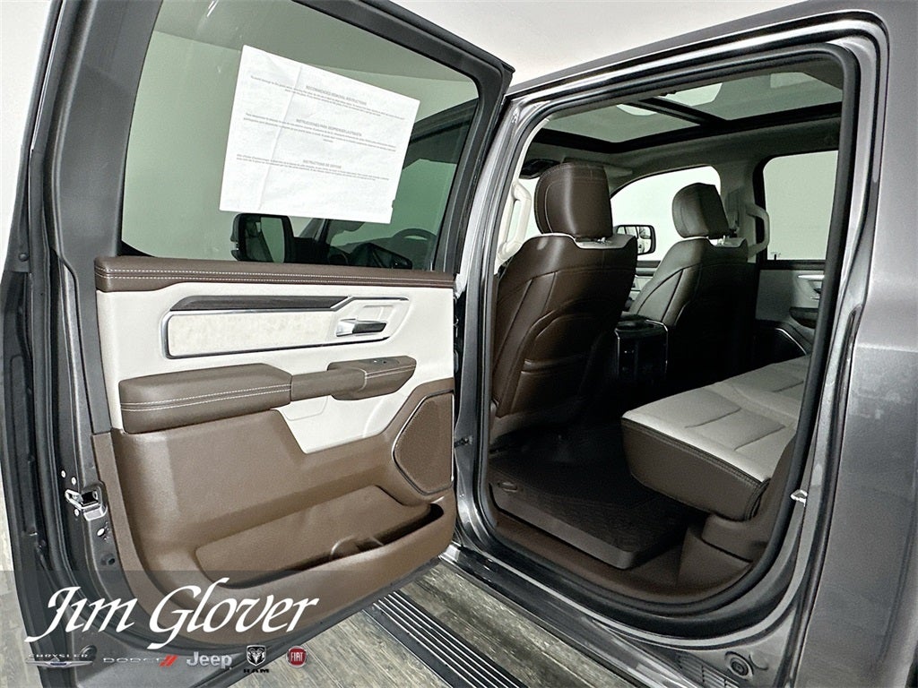 2026 RAM 1500 RAM 1500 LARAMIE CREW CAB 4X4 5'7' BOX