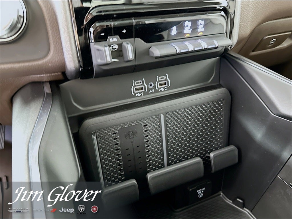 2026 RAM 1500 RAM 1500 LARAMIE CREW CAB 4X4 5'7' BOX