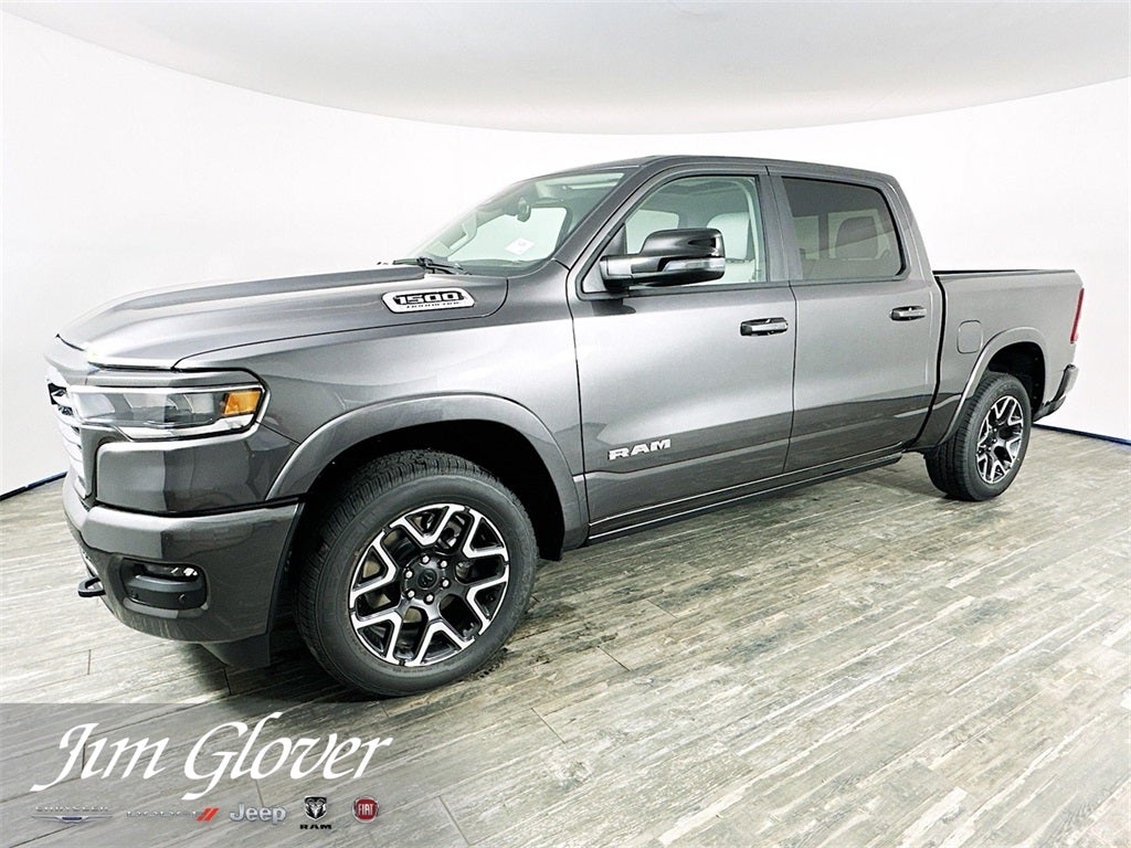 2026 RAM 1500 RAM 1500 LARAMIE CREW CAB 4X4 5'7' BOX