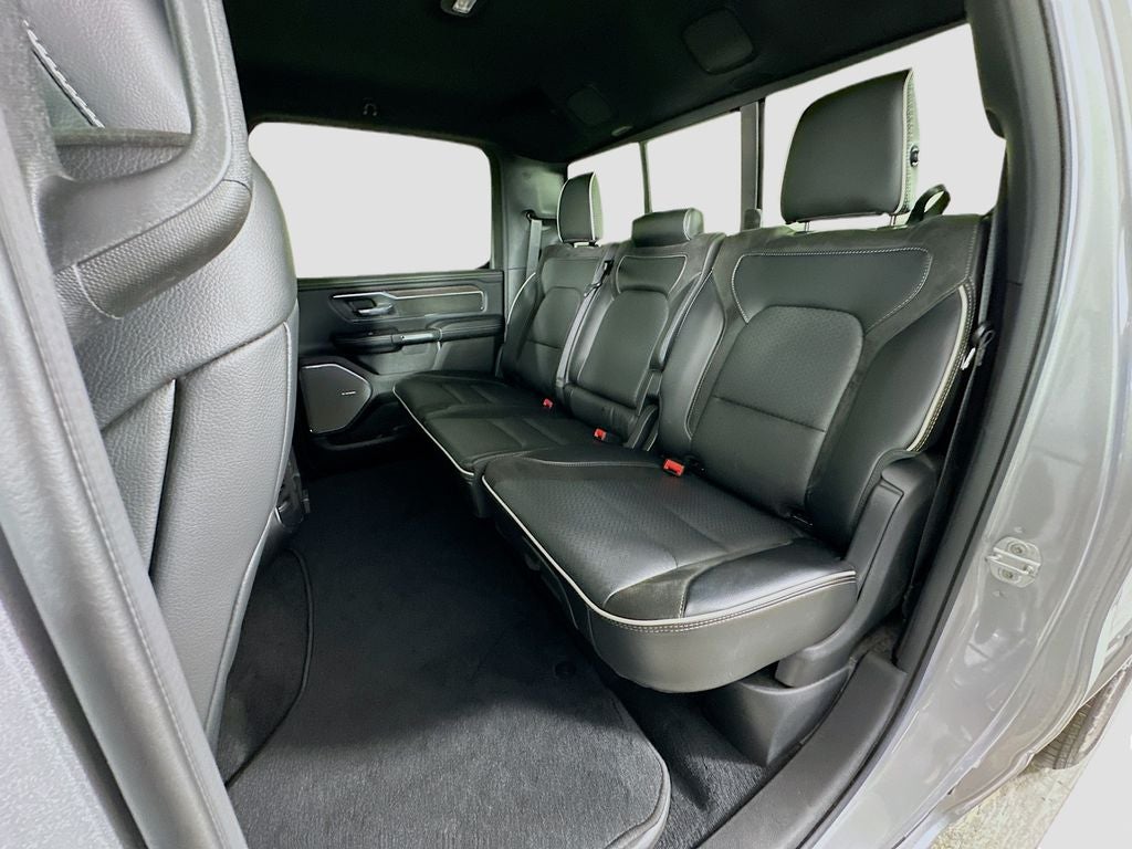 2025 RAM 1500 Laramie Crew Cab 4x4 5'7' Box