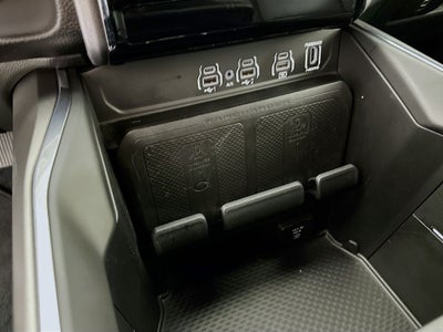 2025 RAM 1500 Laramie Crew Cab 4x4 5'7' Box