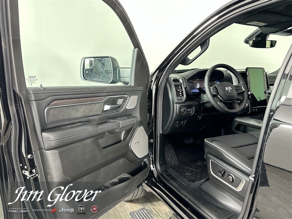 2026 RAM 1500 RAM 1500 LARAMIE CREW CAB 4X4 5'7' BOX