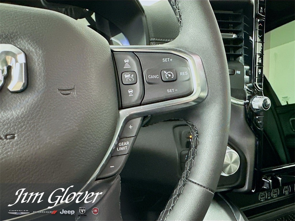 2026 RAM 1500 RAM 1500 LARAMIE CREW CAB 4X4 5'7' BOX