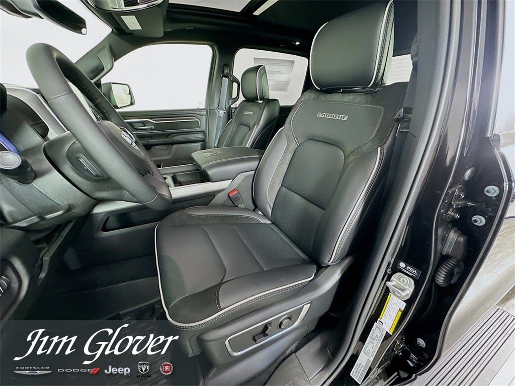 2026 RAM 1500 RAM 1500 LARAMIE CREW CAB 4X4 5'7' BOX