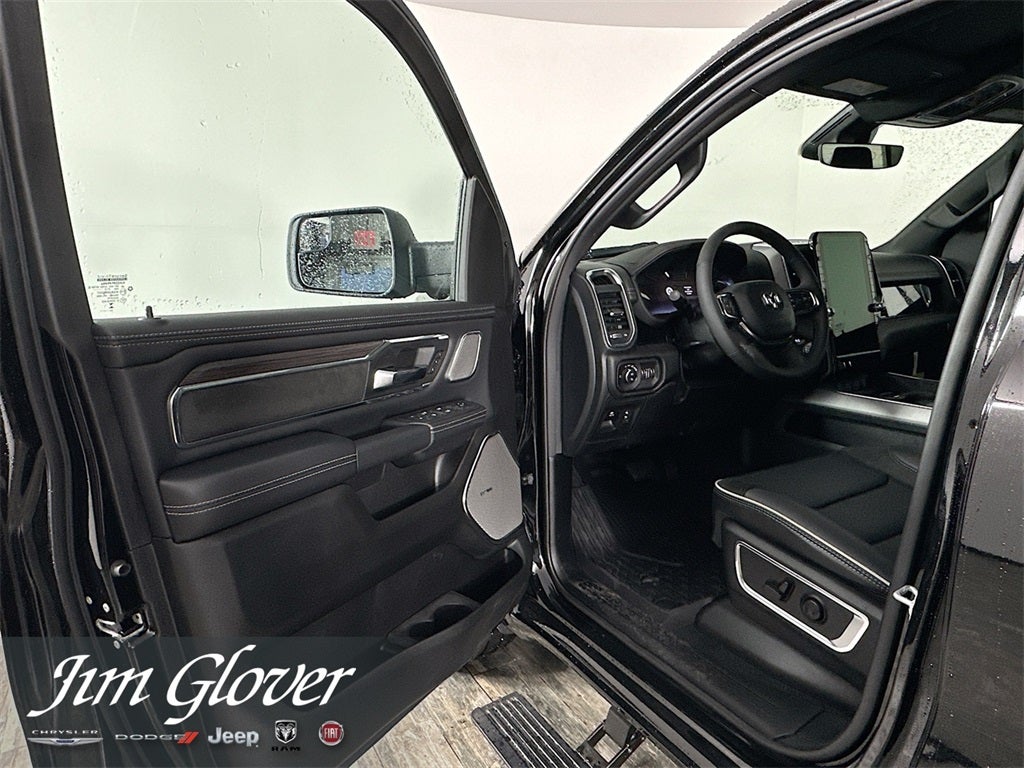 2026 RAM 1500 RAM 1500 LARAMIE CREW CAB 4X4 5'7' BOX