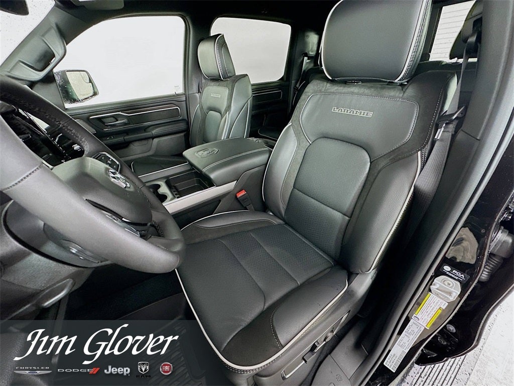 2026 RAM 1500 RAM 1500 LARAMIE CREW CAB 4X4 5'7' BOX