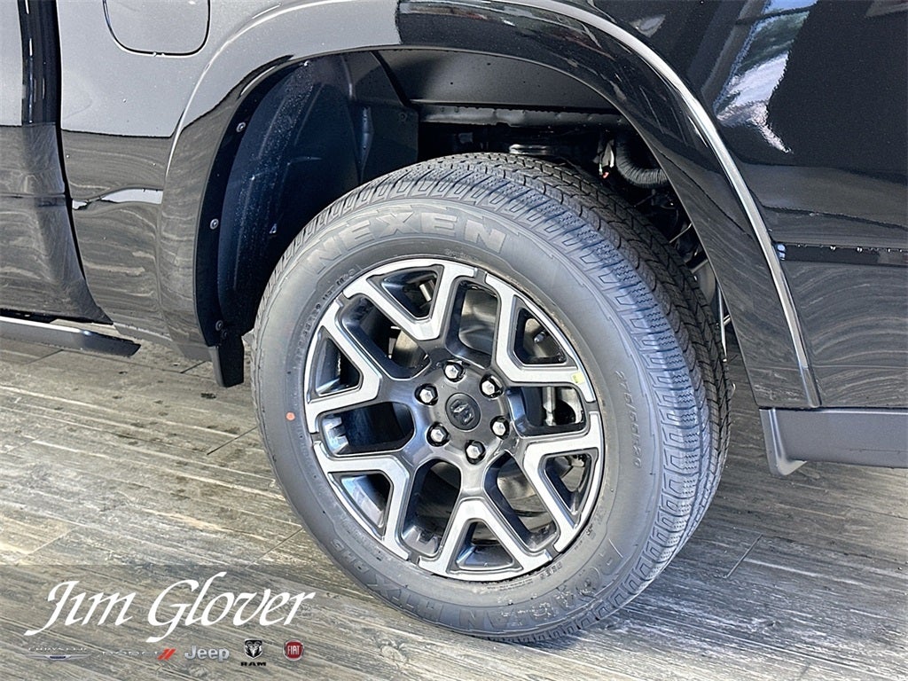 2026 RAM 1500 RAM 1500 LARAMIE CREW CAB 4X4 5'7' BOX