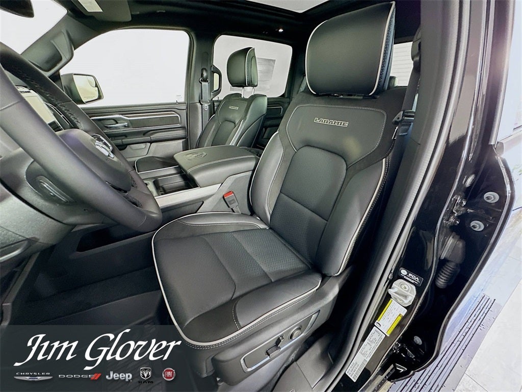 2026 RAM 1500 RAM 1500 LARAMIE CREW CAB 4X4 5'7' BOX