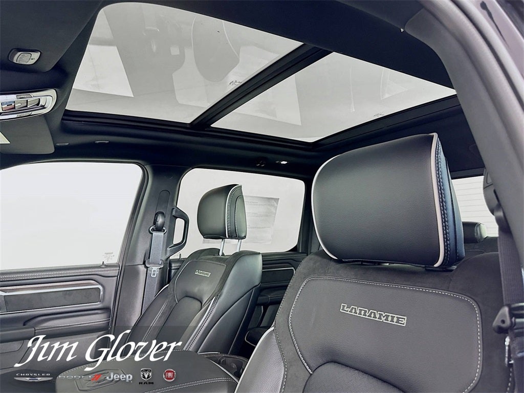 2026 RAM 1500 RAM 1500 LARAMIE CREW CAB 4X4 5'7' BOX