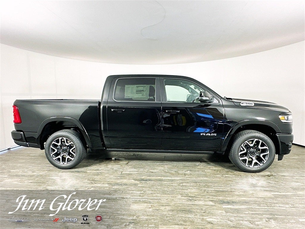 2026 RAM 1500 RAM 1500 LARAMIE CREW CAB 4X4 5'7' BOX