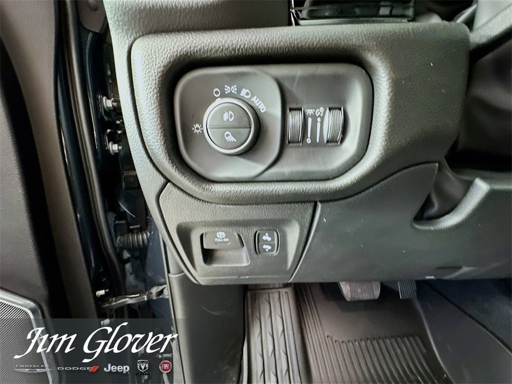 2026 RAM 1500 RAM 1500 LARAMIE CREW CAB 4X4 5'7' BOX