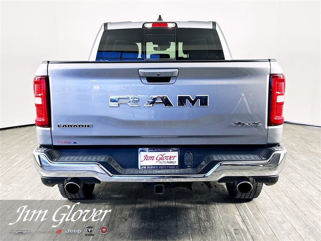 2025 RAM 1500 Laramie Crew Cab 4x4 5'7' Box