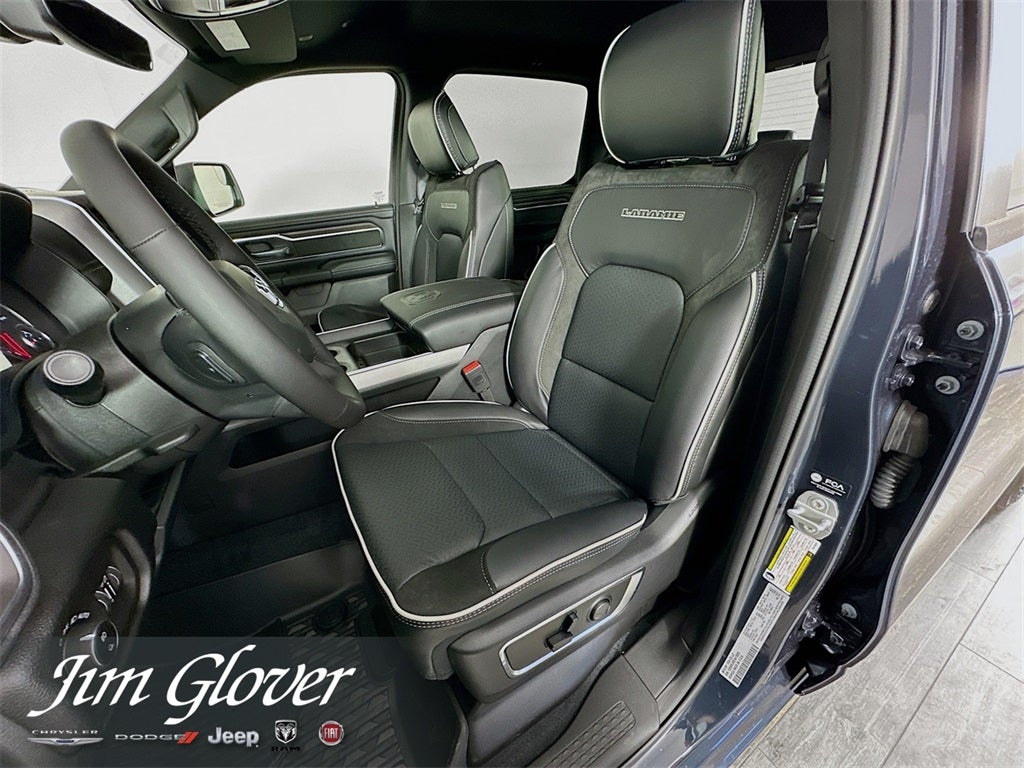 2026 RAM 1500 RAM 1500 LARAMIE CREW CAB 4X4 5'7' BOX