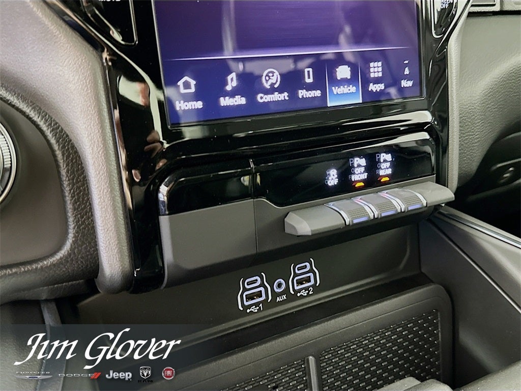 2026 RAM 1500 RAM 1500 LARAMIE CREW CAB 4X4 5'7' BOX