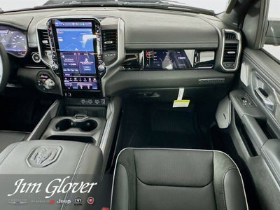 2026 RAM 1500 Laramie Crew Cab 4x4 5'7' Box