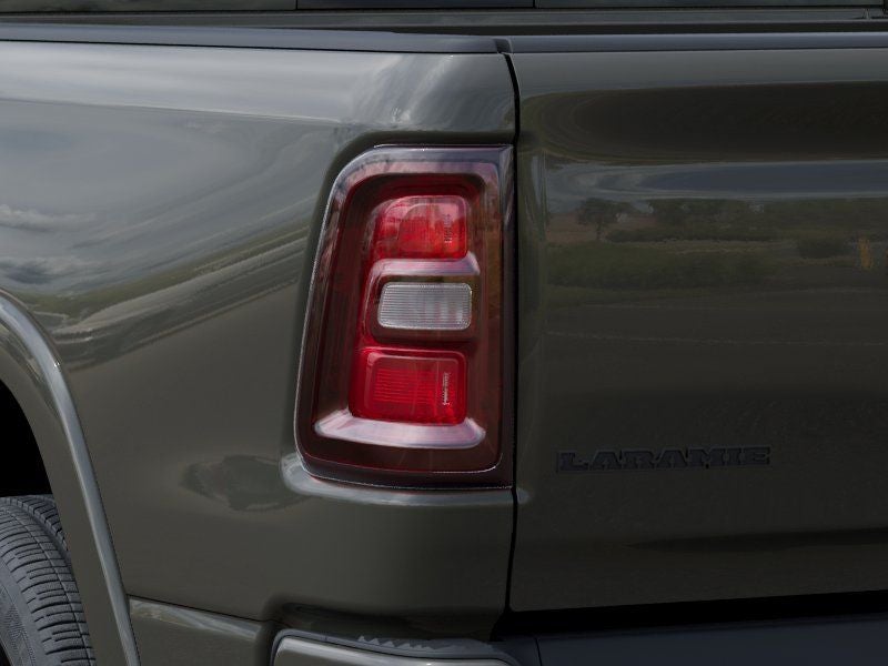 2027 RAM 1500 RAM 1500 LARAMIE CREW CAB 4X4 5'7' BOX