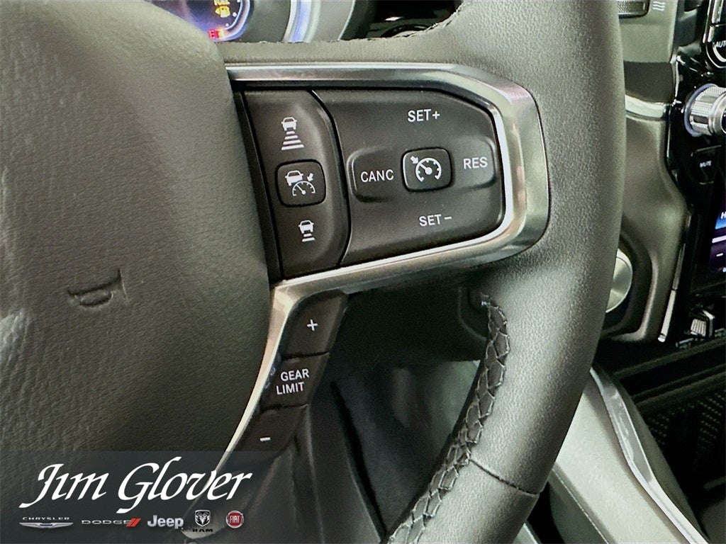 2026 RAM 1500 RAM 1500 LARAMIE CREW CAB 4X4 5'7' BOX