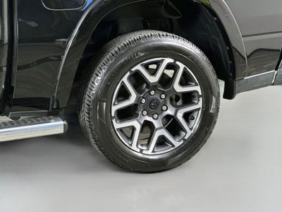 2025 RAM 1500 Laramie Crew Cab 4x4 5'7' Box