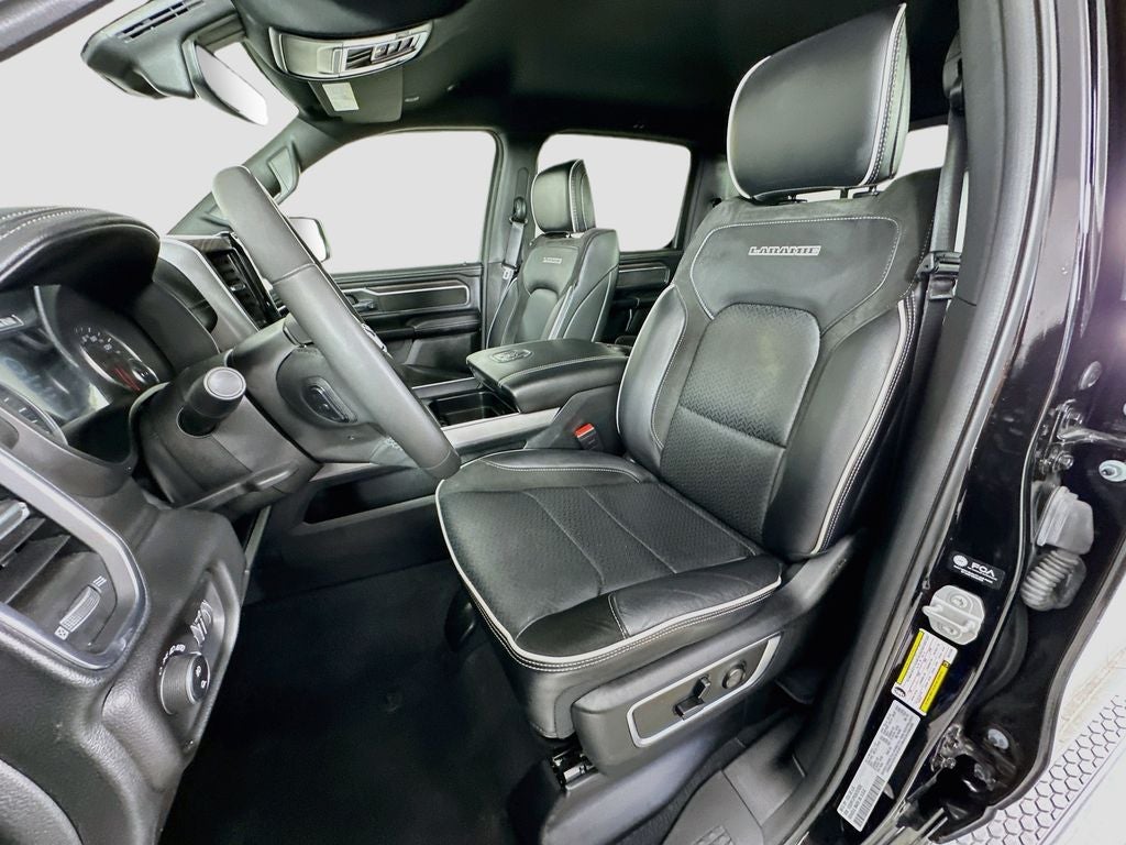 2025 RAM 1500 Laramie Crew Cab 4x4 5'7' Box