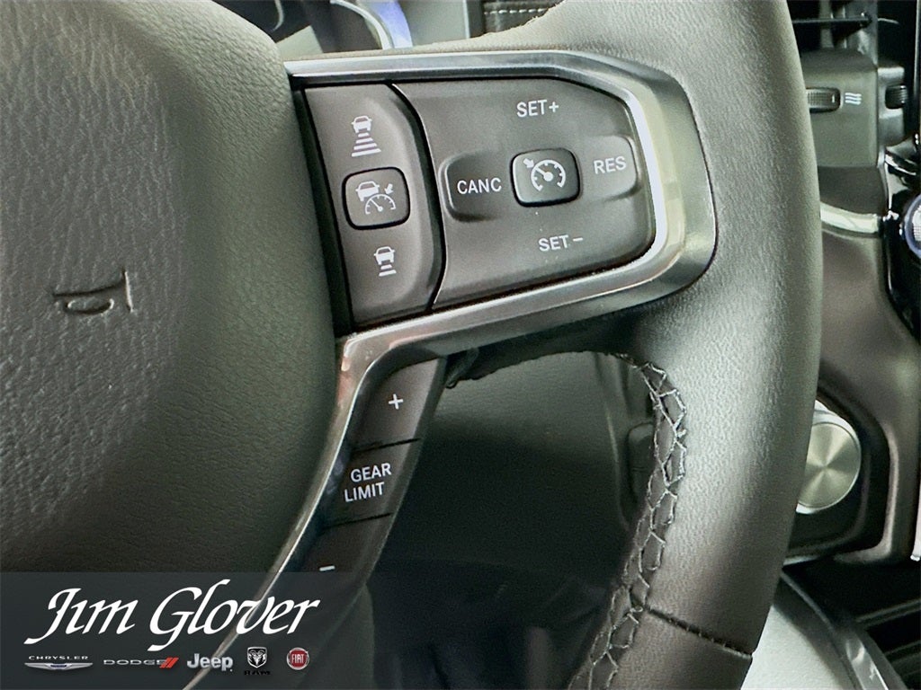 2026 RAM 1500 RAM 1500 LARAMIE CREW CAB 4X4 5'7' BOX