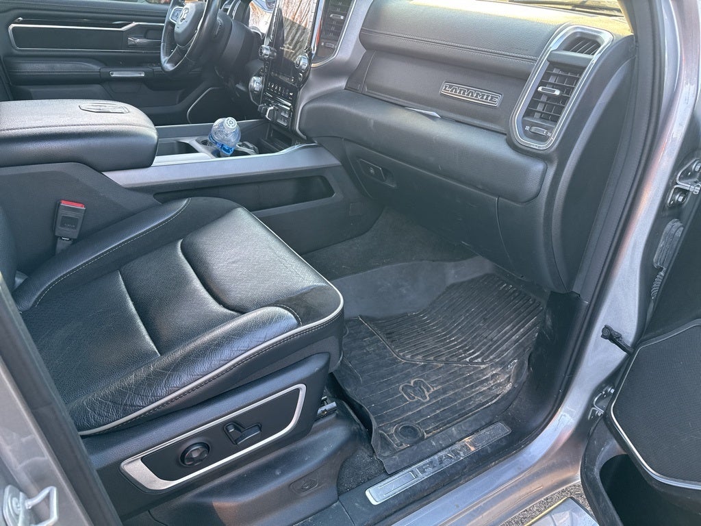 2021 RAM 1500 Laramie Crew Cab 4x4 5'7' Box