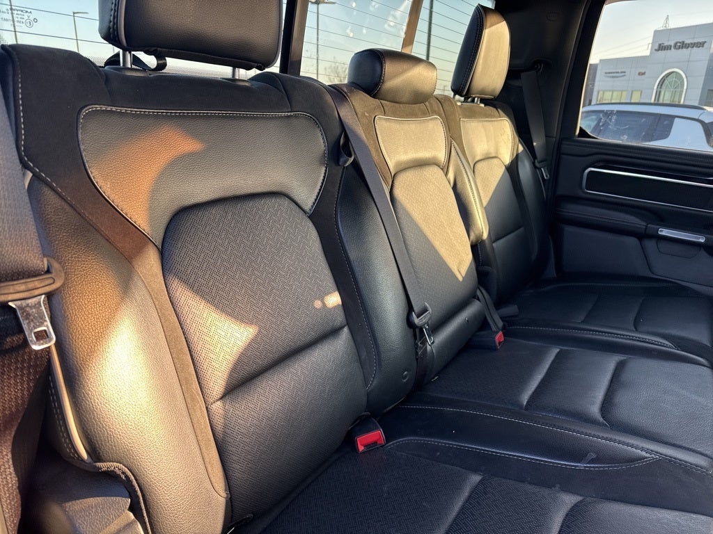 2021 RAM 1500 Laramie Crew Cab 4x4 5'7' Box