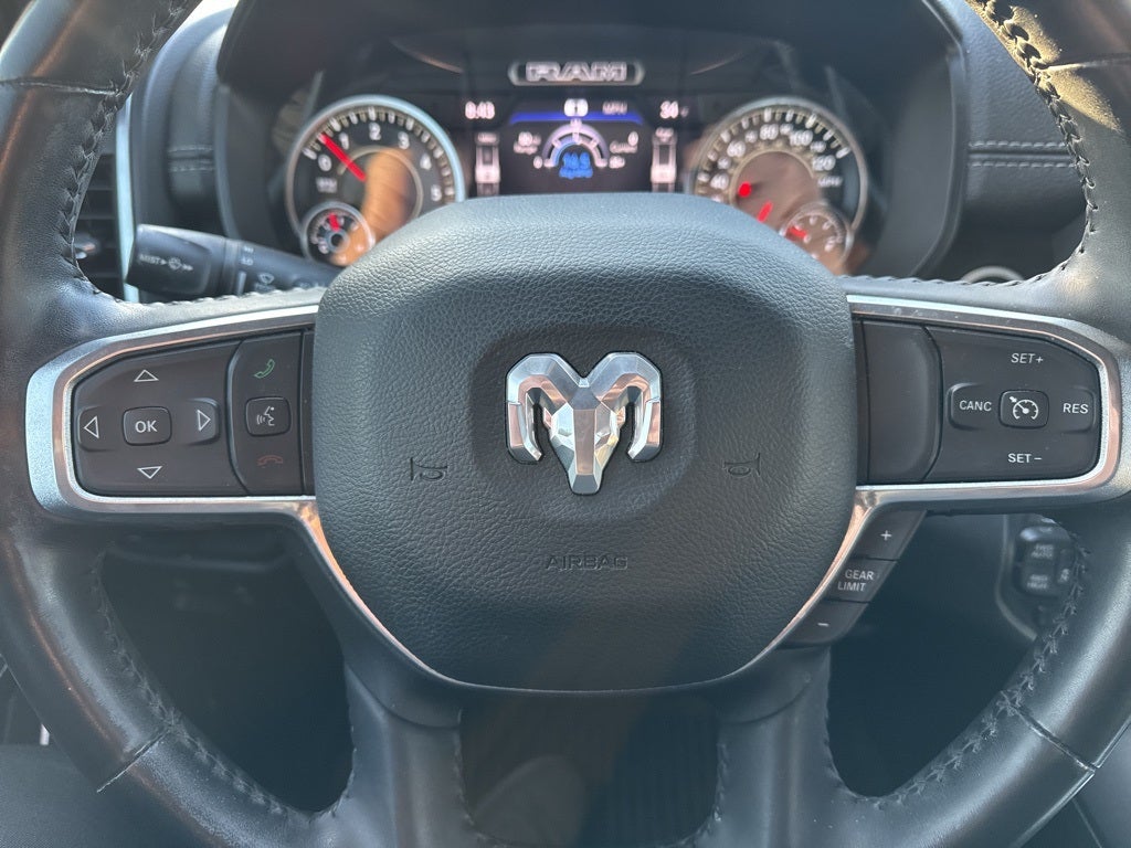 2021 RAM 1500 Laramie Crew Cab 4x4 5'7' Box