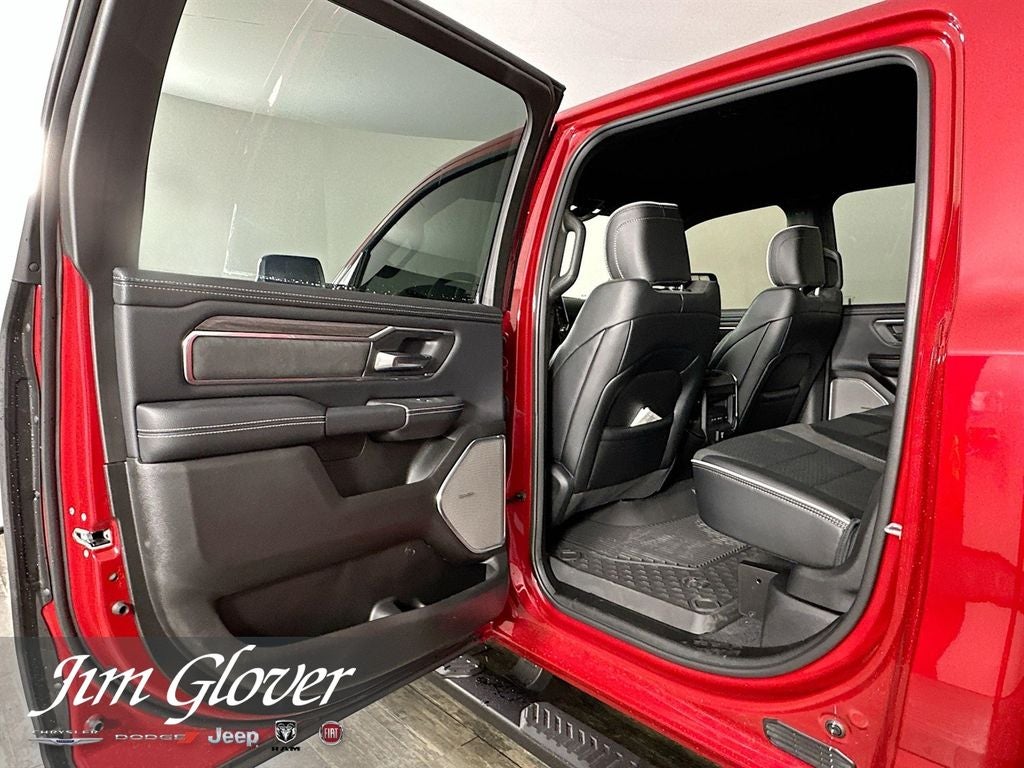 2026 RAM 1500 RAM 1500 LARAMIE CREW CAB 4X4 5'7' BOX