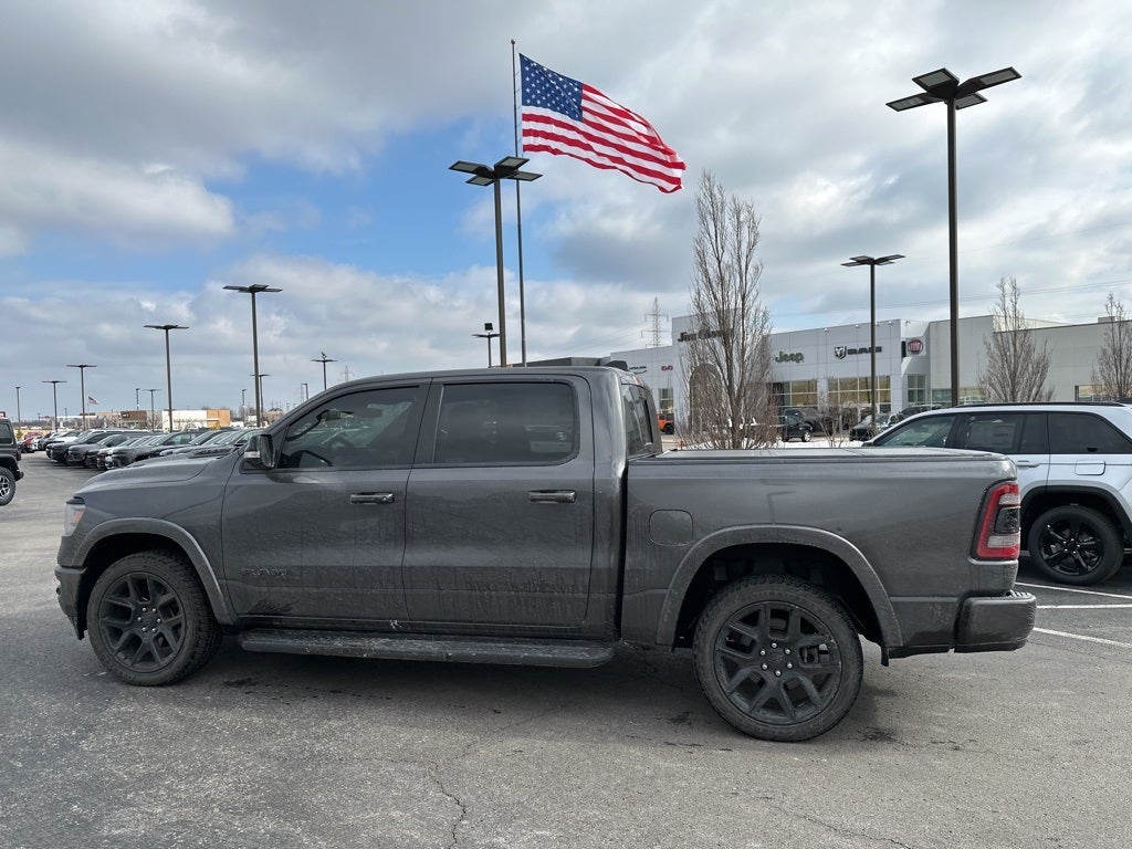 2022 RAM 1500 Laramie Crew Cab 4x4 5'7' Box