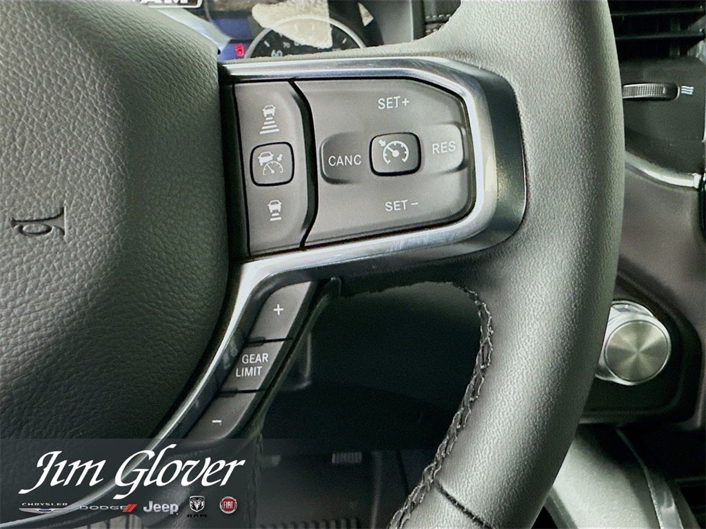 2026 RAM 1500 RAM 1500 LARAMIE CREW CAB 4X4 5'7' BOX