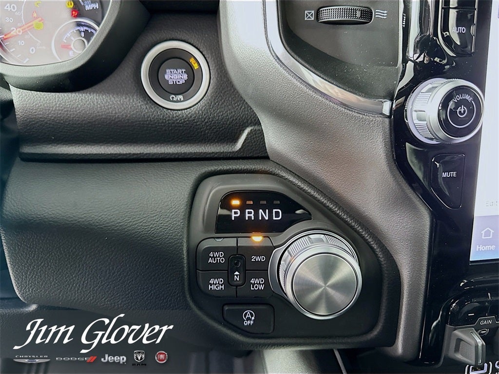 2026 RAM 1500 RAM 1500 LARAMIE CREW CAB 4X4 5'7' BOX