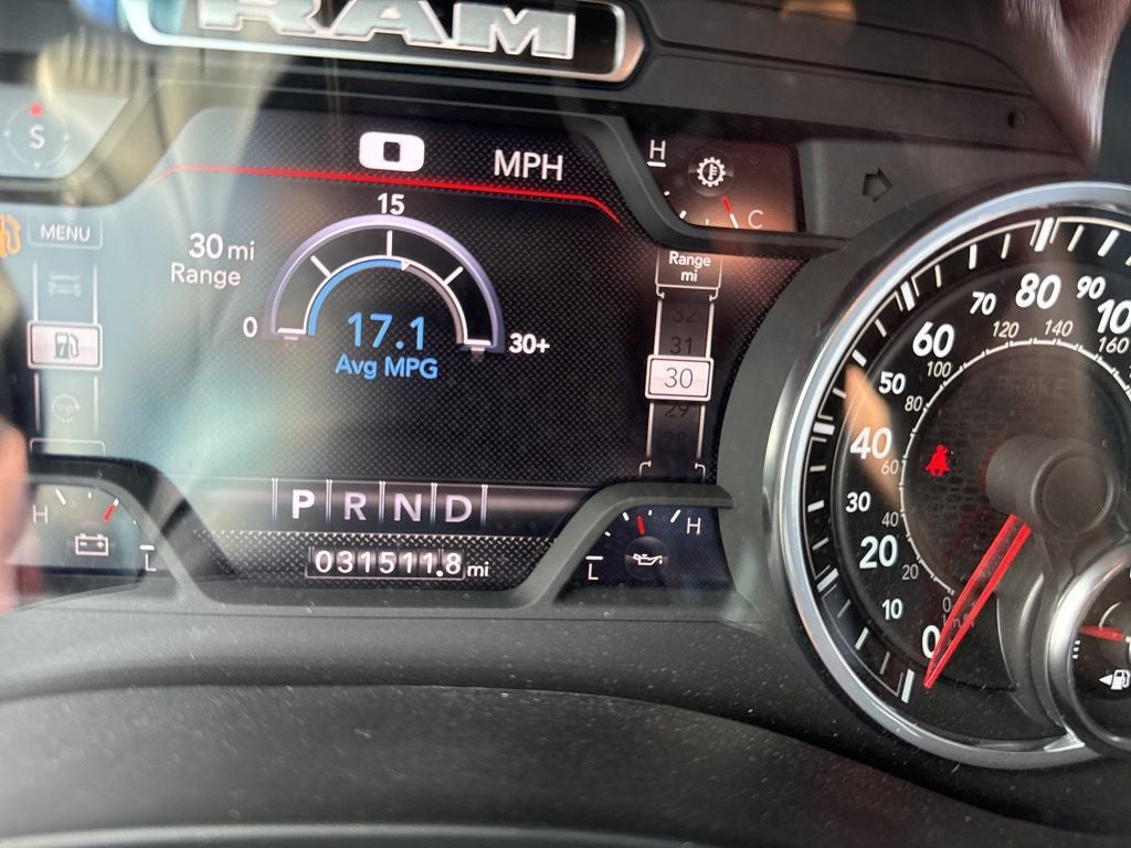 2024 RAM 1500 Laramie Crew Cab 4x4 5'7' Box