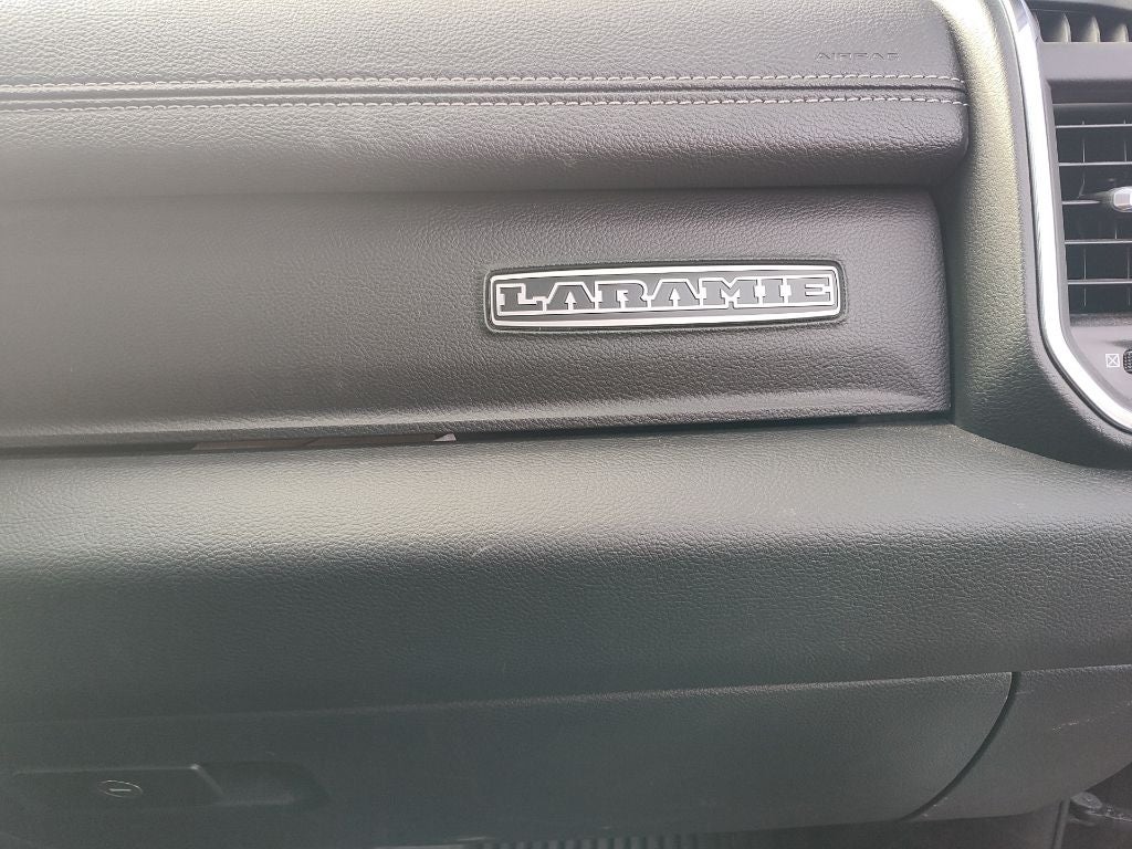 2024 RAM 1500 Laramie Crew Cab 4x4 5'7' Box
