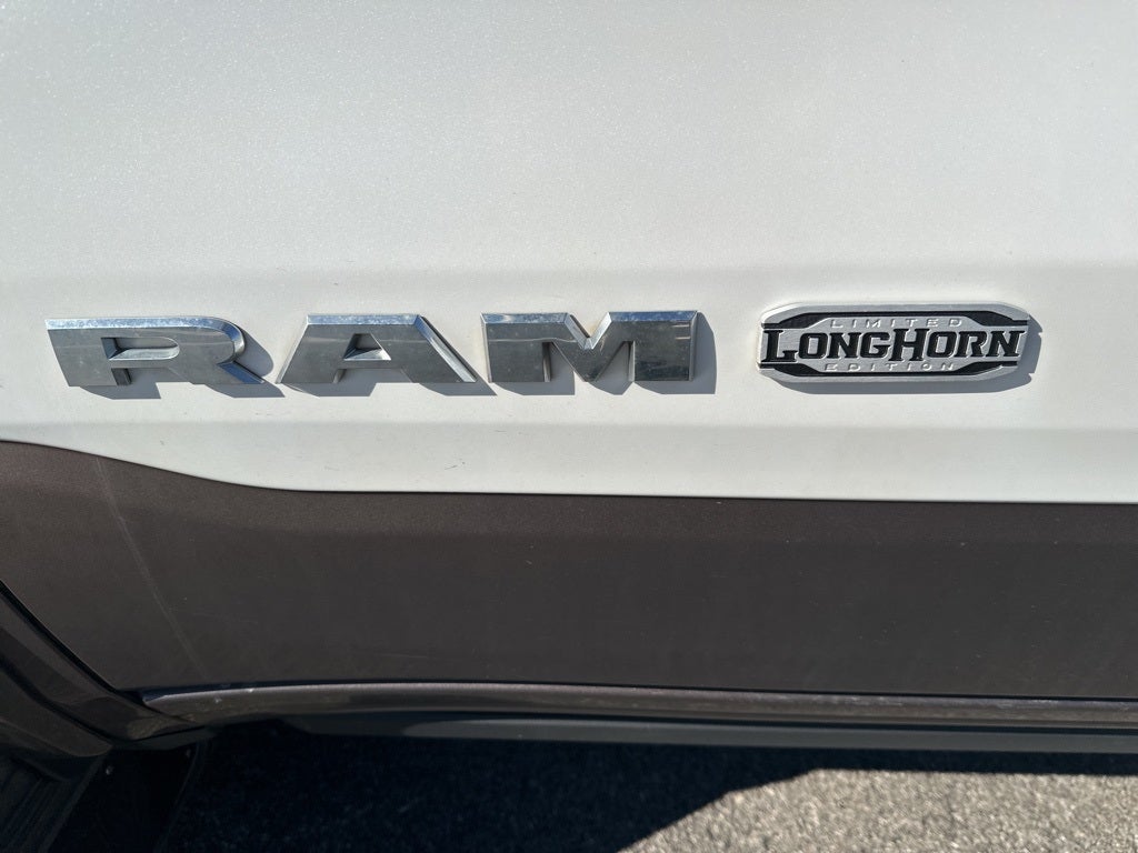 2022 RAM 1500 Limited Longhorn Crew Cab 4x4 5'7' Box