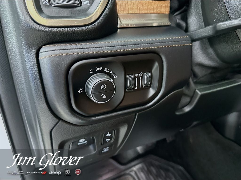 2022 RAM 1500 Limited Longhorn Crew Cab 4x4 5'7' Box