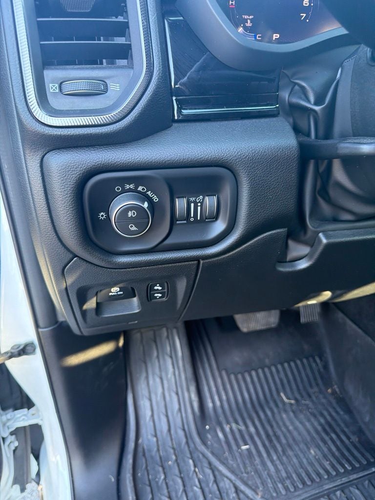 2025 RAM 1500 Rebel Crew Cab 4x4 5'7' Box
