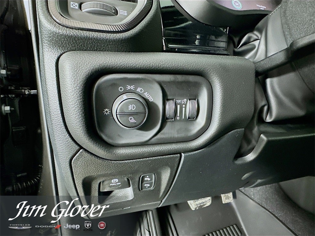 2026 RAM 1500 RAM 1500 REBEL CREW CAB 4X4 5'7' BOX