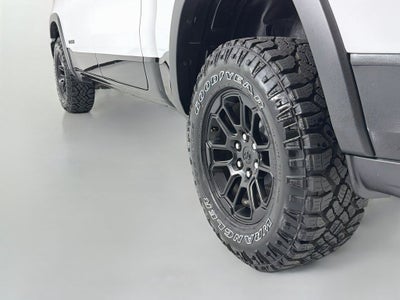 2025 RAM 1500 Rebel Crew Cab 4x4 5'7' Box