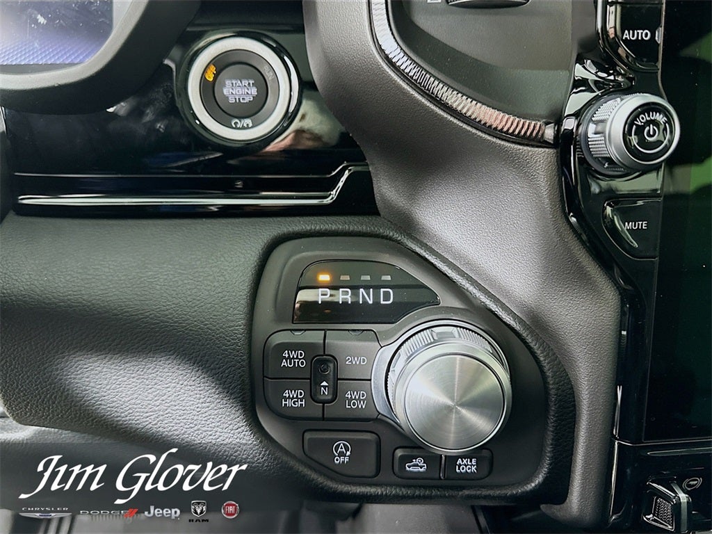 2026 RAM 1500 RAM 1500 REBEL CREW CAB 4X4 5'7' BOX