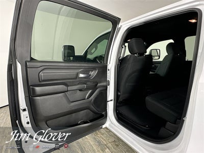 2025 RAM 1500 RAM 1500 TRADESMAN CREW CAB 4X4 6'4' BOX