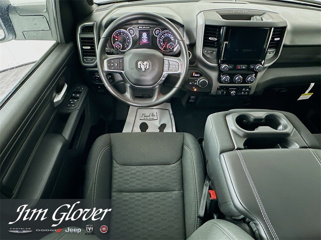 2025 RAM 1500 RAM 1500 TRADESMAN CREW CAB 4X4 6'4' BOX