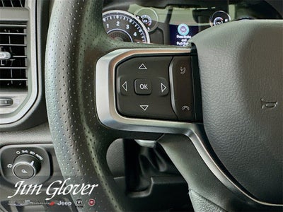 2025 RAM 1500 RAM 1500 TRADESMAN CREW CAB 4X4 6'4' BOX