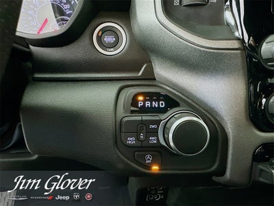 2025 RAM 1500 RAM 1500 TRADESMAN CREW CAB 4X4 6'4' BOX