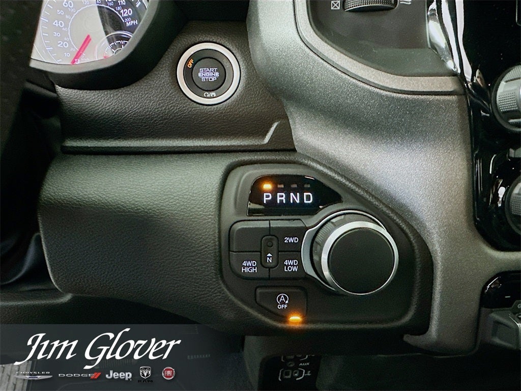 2025 RAM 1500 RAM 1500 TRADESMAN CREW CAB 4X4 6'4' BOX