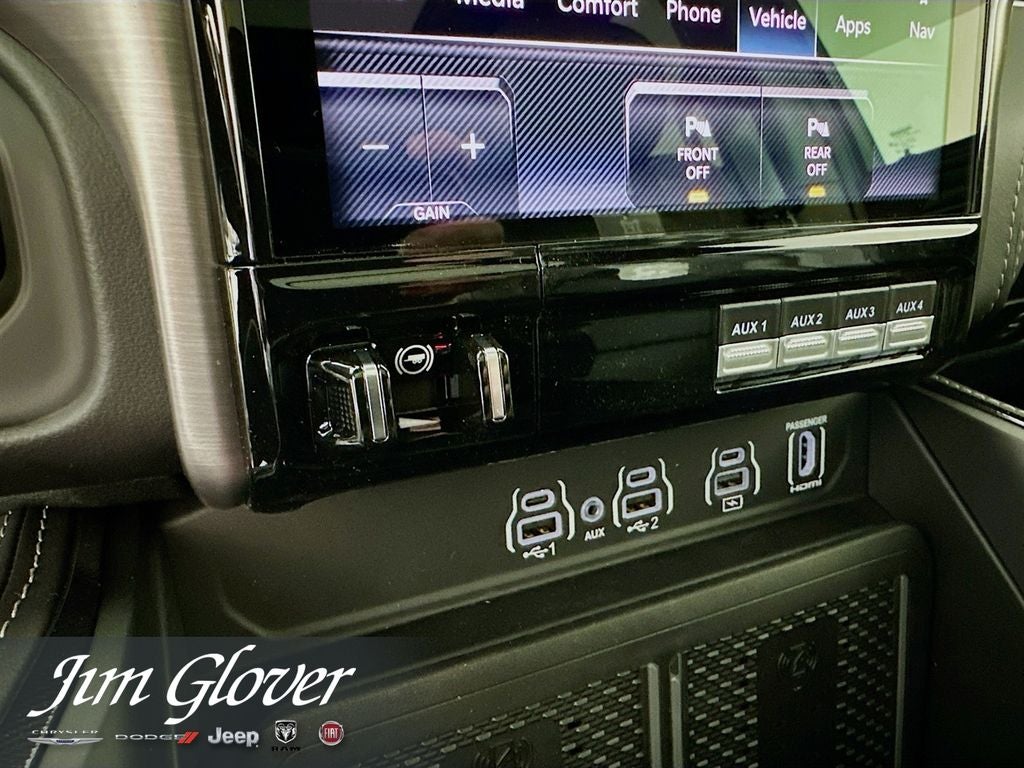 2026 RAM 1500 RAM 1500 RHO CREW CAB 4X4 5'7' BOX