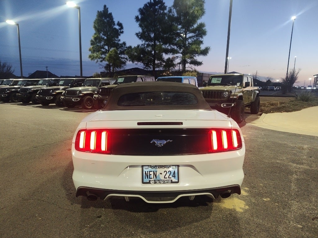 2016 Ford Mustang EcoBoost Premium