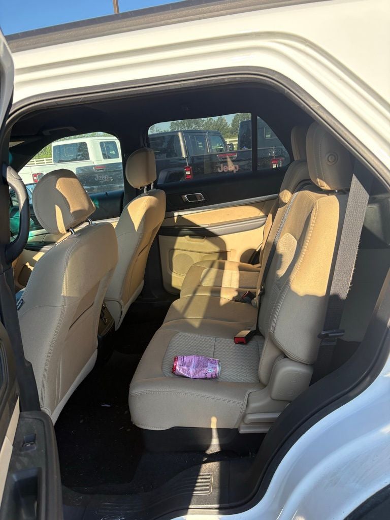 2017 Ford Explorer Base