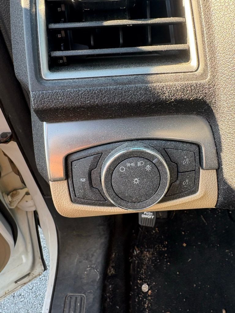 2017 Ford Explorer Base