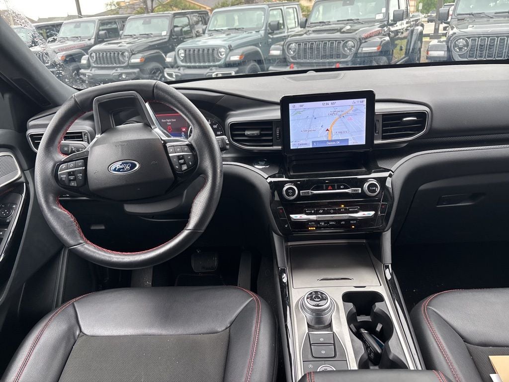 2023 Ford Explorer ST-Line