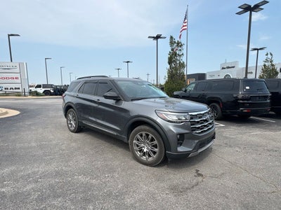 2025 Ford Explorer Active